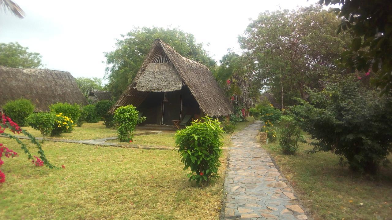 Bahari Pori Resort Pangani Экстерьер фото