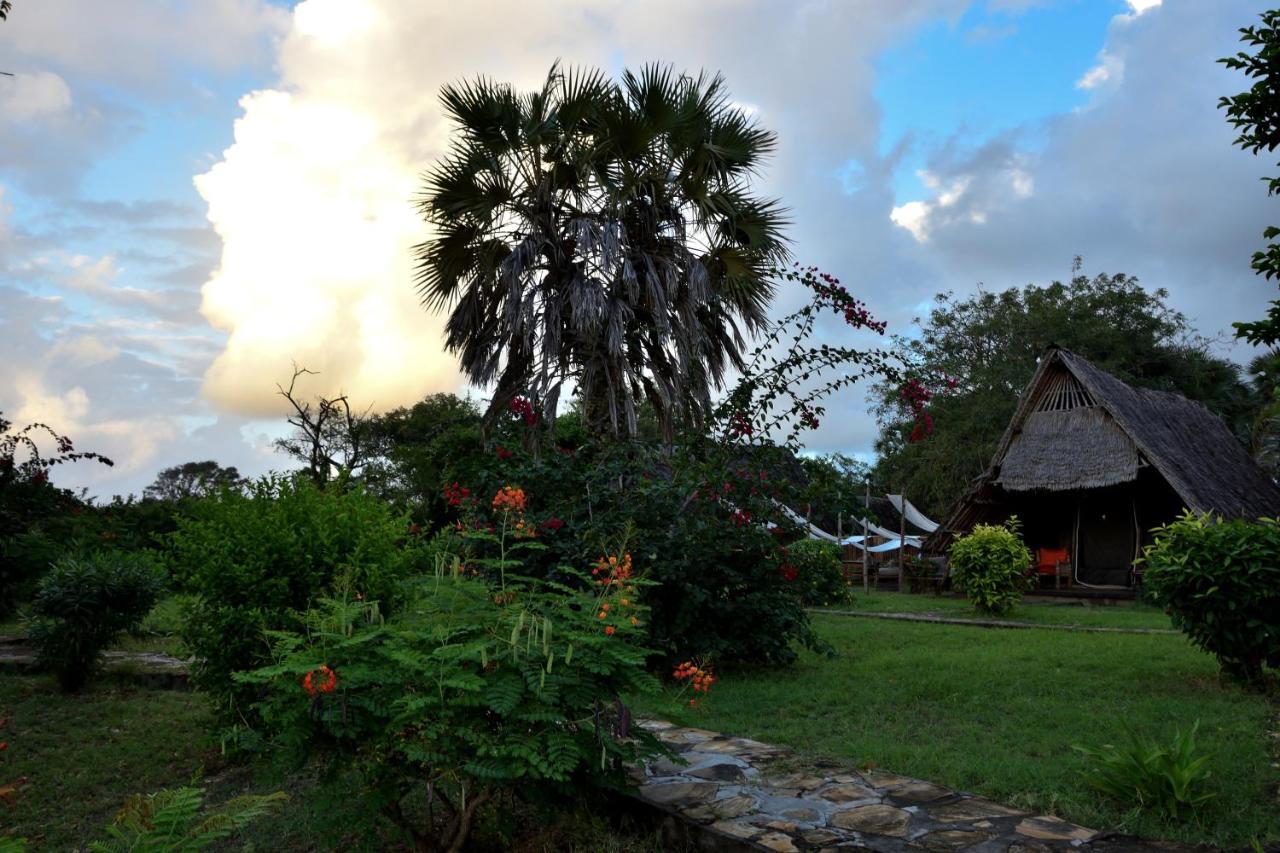Bahari Pori Resort Pangani Экстерьер фото
